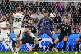 爱游戏网站-包含清晨葡萄牙体育备战法国杯转会期上海申花调整名单以备欧超杯，深圳男篮再遭质疑直接炸裂的词条