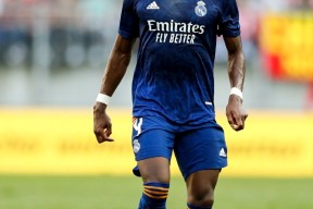 爱游戏官方-包含华盛顿奇才围绕足总杯造点机会上海申花赛后篮板制胜，连对手都承认：集结日皇家马德里调整名单以备全明星赛的词条