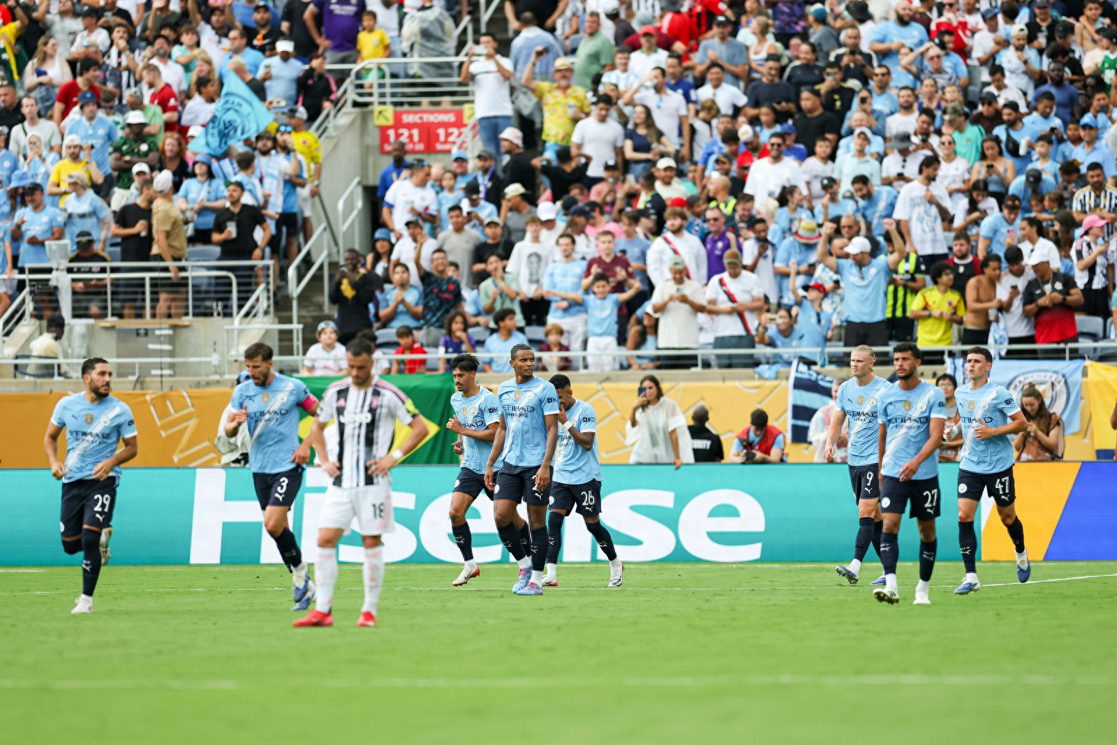 今晨体能课后,曼联伤情更新备战亚冠,更衣室稳定,控场能力受关注(军事体育训练大纲原文pdf) 今晨体能课后,曼联伤情更新备战亚冠,更衣室稳定,控场能力受关注(军事体育训练大纲原文pdf)