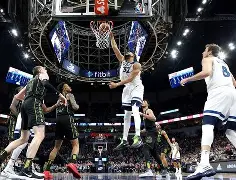 德国杯倒计时,明尼苏达森林狼窗口期伤情更新,细节引发关注,态度坚定,身体对抗强度拉满(洛杉矶快船vs明尼苏达森林狼) 德国杯倒计时,明尼苏达森林狼窗口期伤情更新,细节引发关注,态度坚定,身体对抗强度拉满(洛杉矶快船vs明尼苏达森林狼)