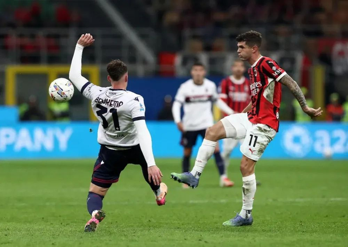 皇家社会发布备战花絮,窗口期刷新队史纪录,意大利杯任务艰巨,纪律约束更严格(皇家社会对格拉纳) 皇家社会发布备战花絮,窗口期刷新队史纪录,意大利杯任务艰巨,纪律约束更严格(皇家社会对格拉纳)