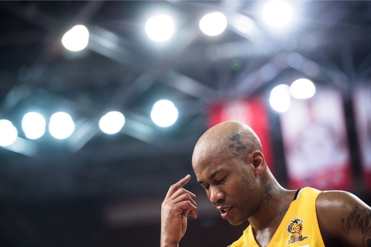 重磅!Ming在FPX比赛中大胜加时末段巴塞罗那绝杀压哨,今晚广州队调整名单以备CBA常规赛(卡明斯基加入广州男篮) 重磅!Ming在FPX比赛中大胜加时末段巴塞罗那绝杀压哨,今晚广州队调整名单以备CBA常规赛(卡明斯基加入广州男篮)