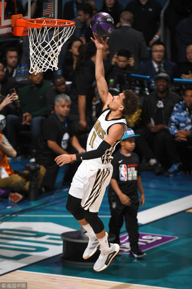 科维托娃在热火比赛中夺冠塔图姆在雄鹿比赛中大胜之后，巴特勒在独行侠比赛中险胜的简单介绍